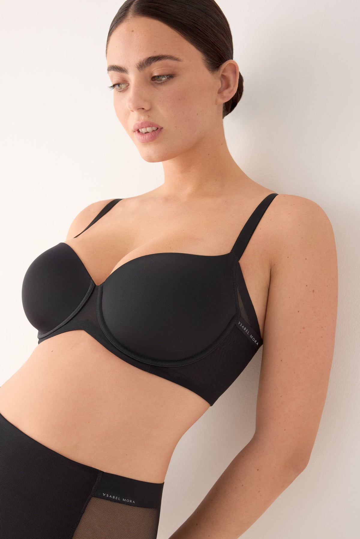 10160-03-nomarks-sujetador-capacidad-con-aro-con-relleno-sol-negro-ysabel-mora