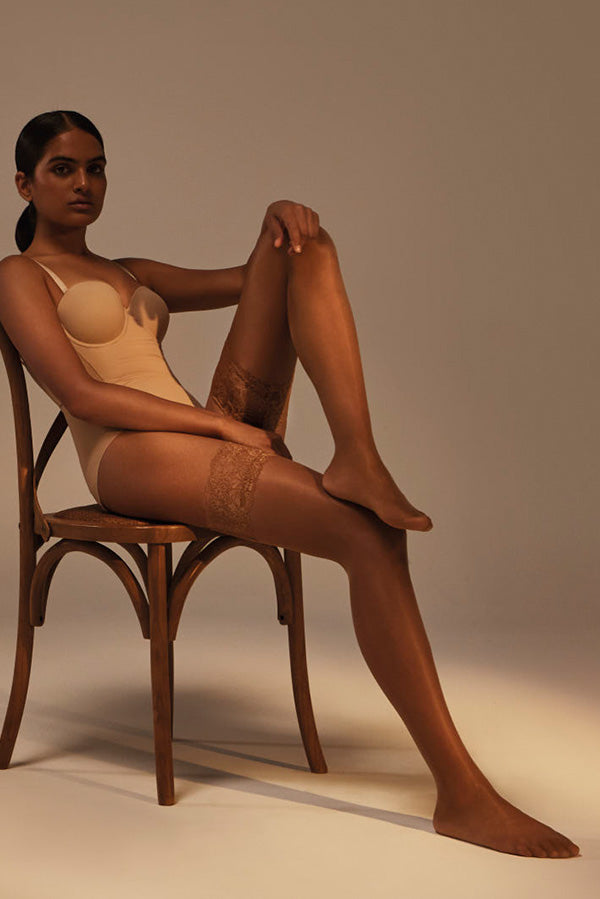 Medias con liga 15 denier beige - Ysabel Mora