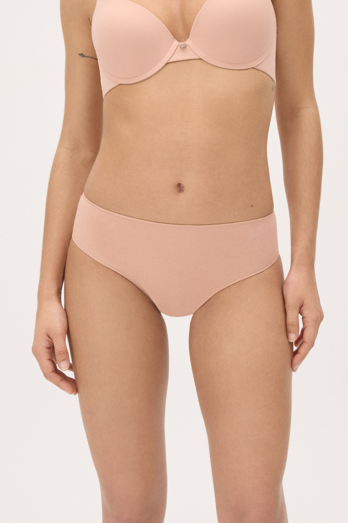 braga-midi-algodon-nude-mujer-ysabel-mora