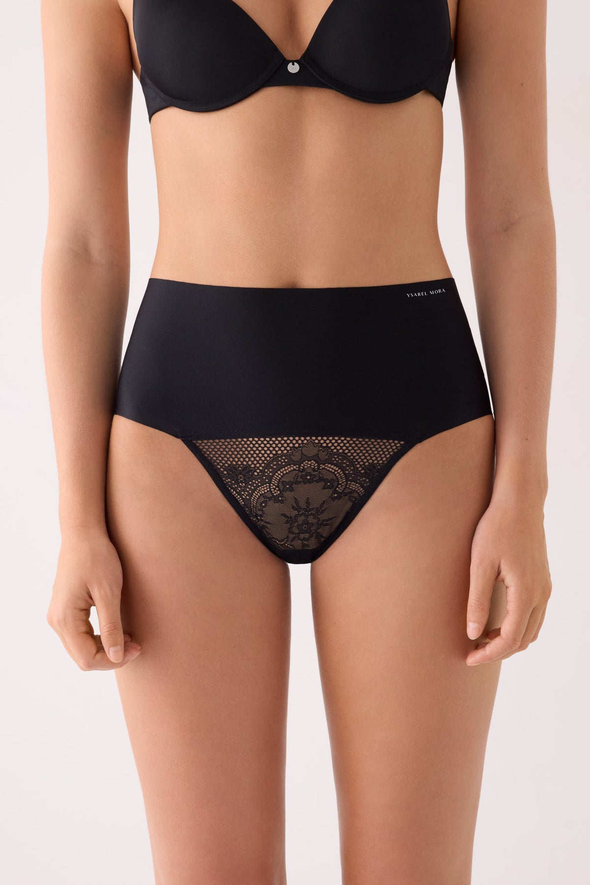 Culotte haute découpe laser noir
