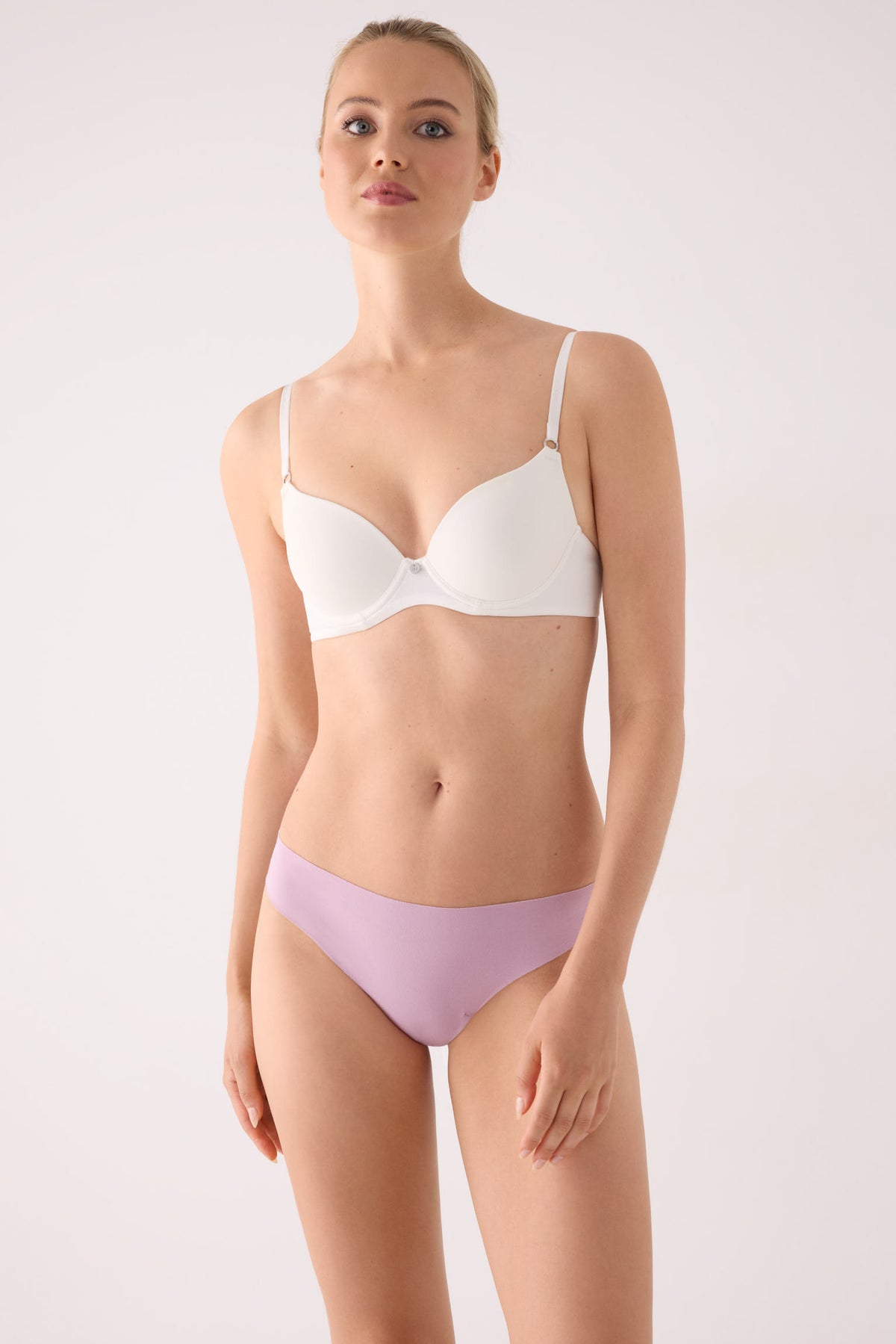 Culotte brésilienne coton découpé au laser avec dentelle rose
