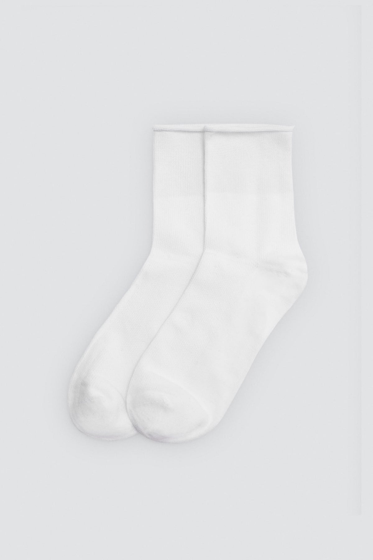 Pack 3 calcetines altos básicos lisos blanco - Ysabel Mora
