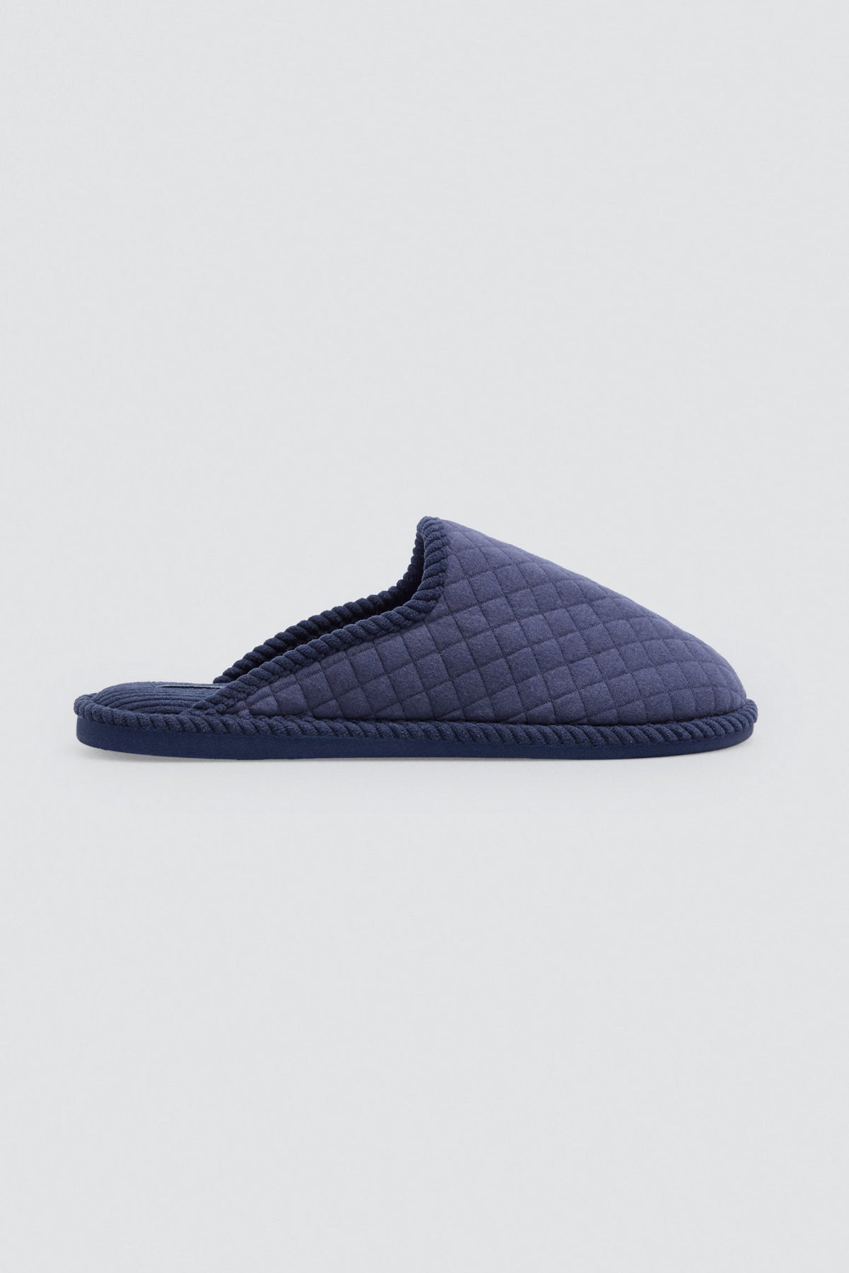 Chaussons homme matelassés bleu marine effet velours côtelé