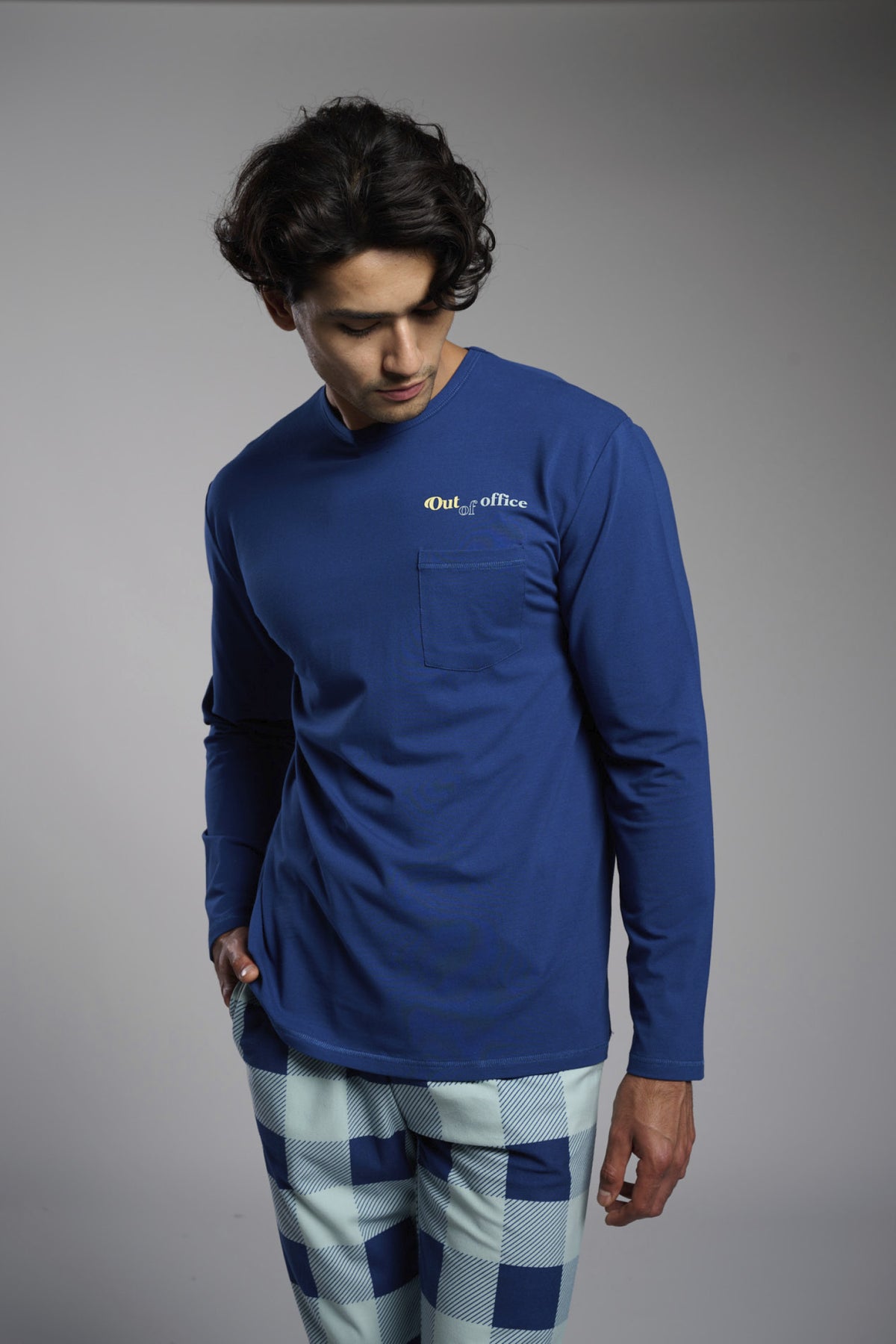 Pyjama long homme ultra-doux Out of Office à carreaux