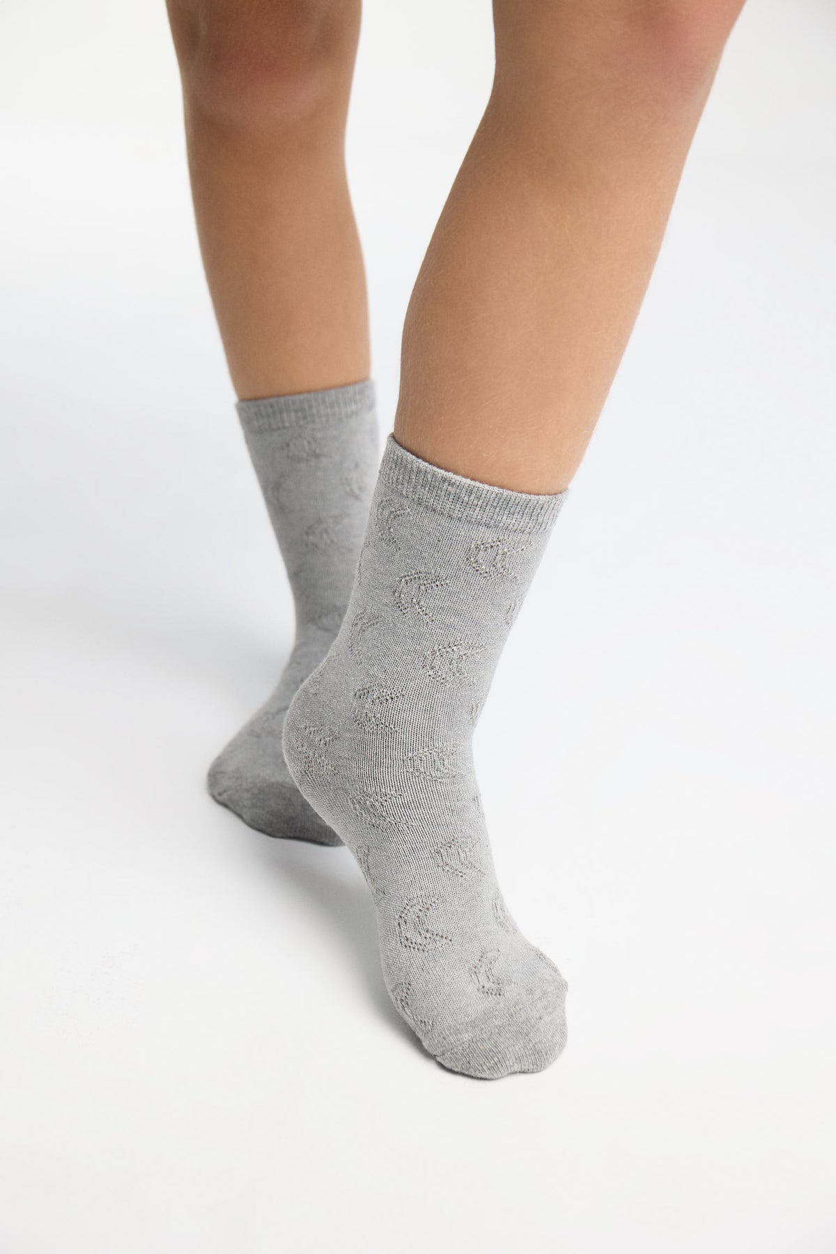Lot de 4 chaussettes fille bord anti-compression imprimés variés
