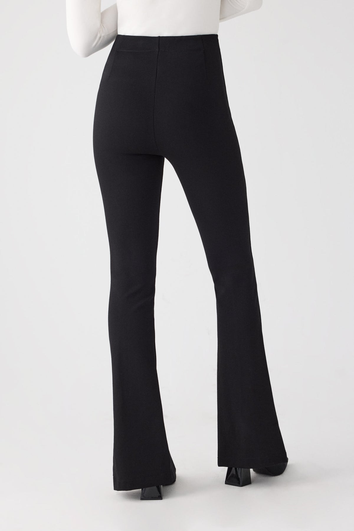 70464-negro-leggings-mujer-acampanados-de-tiro-alto-negros