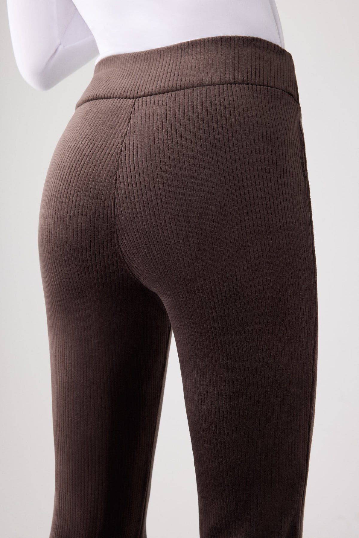 70484-dark-chocolate-leggings-mujer-termico-acampanados-ultra-calidos-marron-chocolate