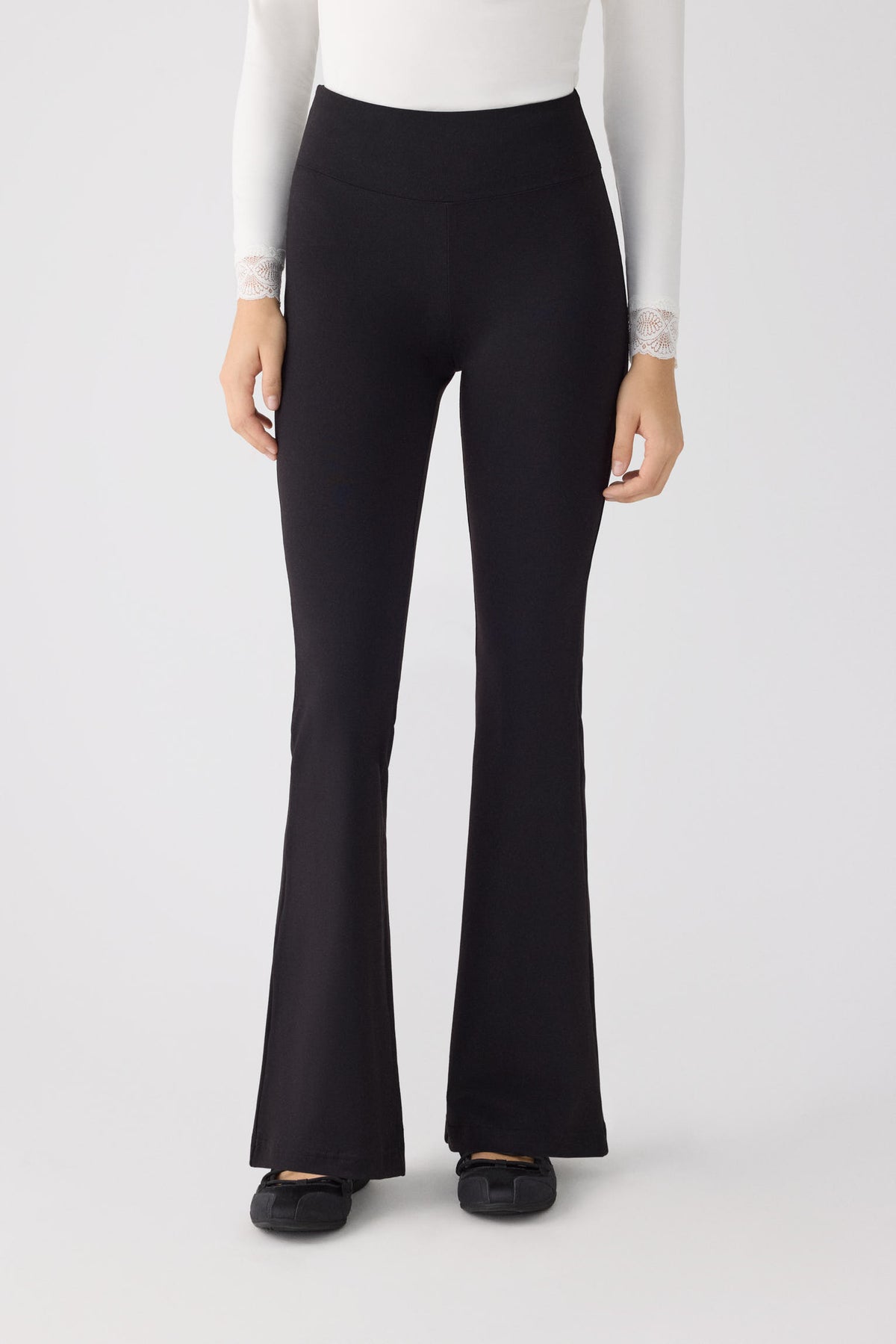 70485-negro-leggings-mujer-acampanados-efecto-push-up-negros