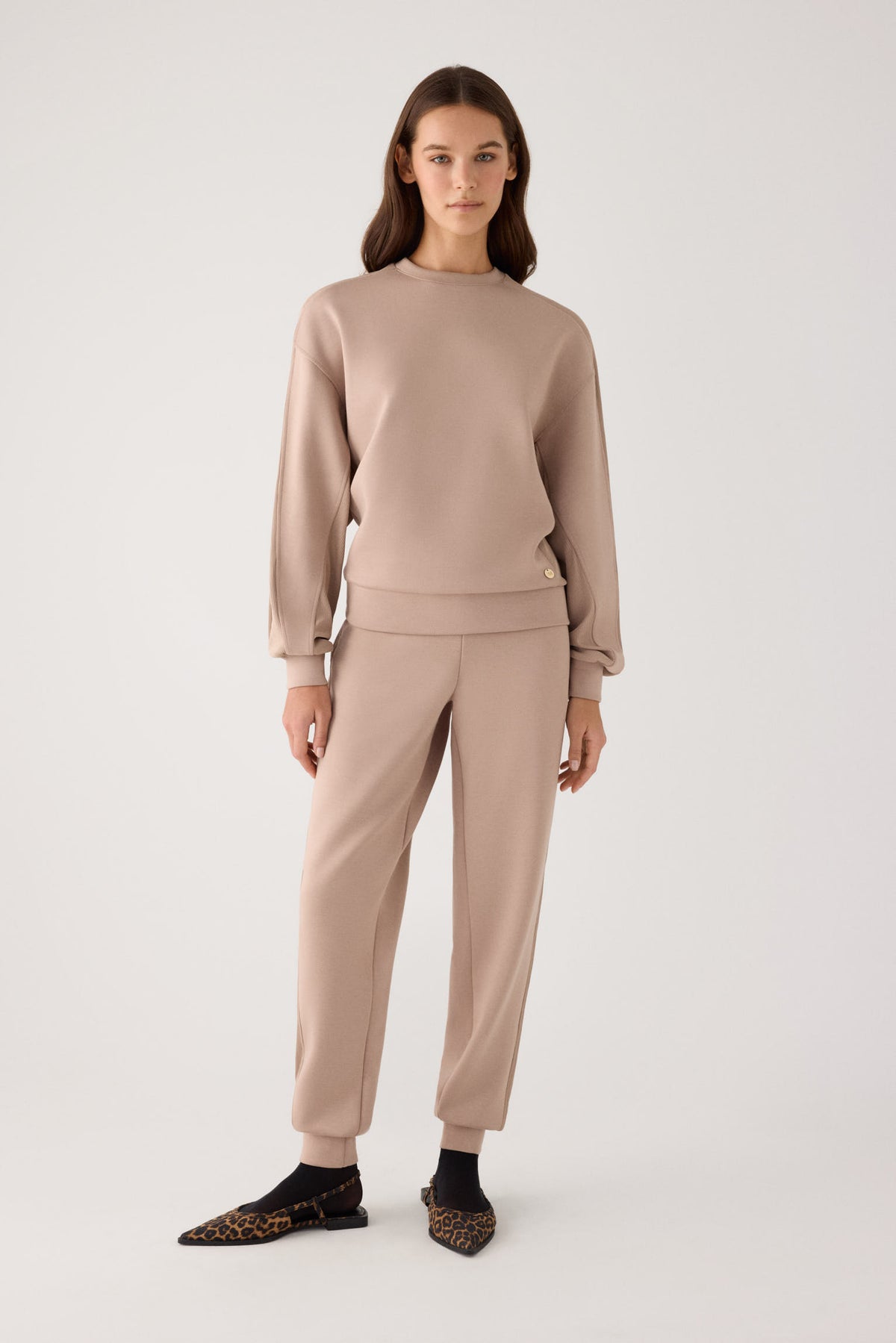 70746-taupe-sudadera-afelpada-canale-cuello-redondo-beige