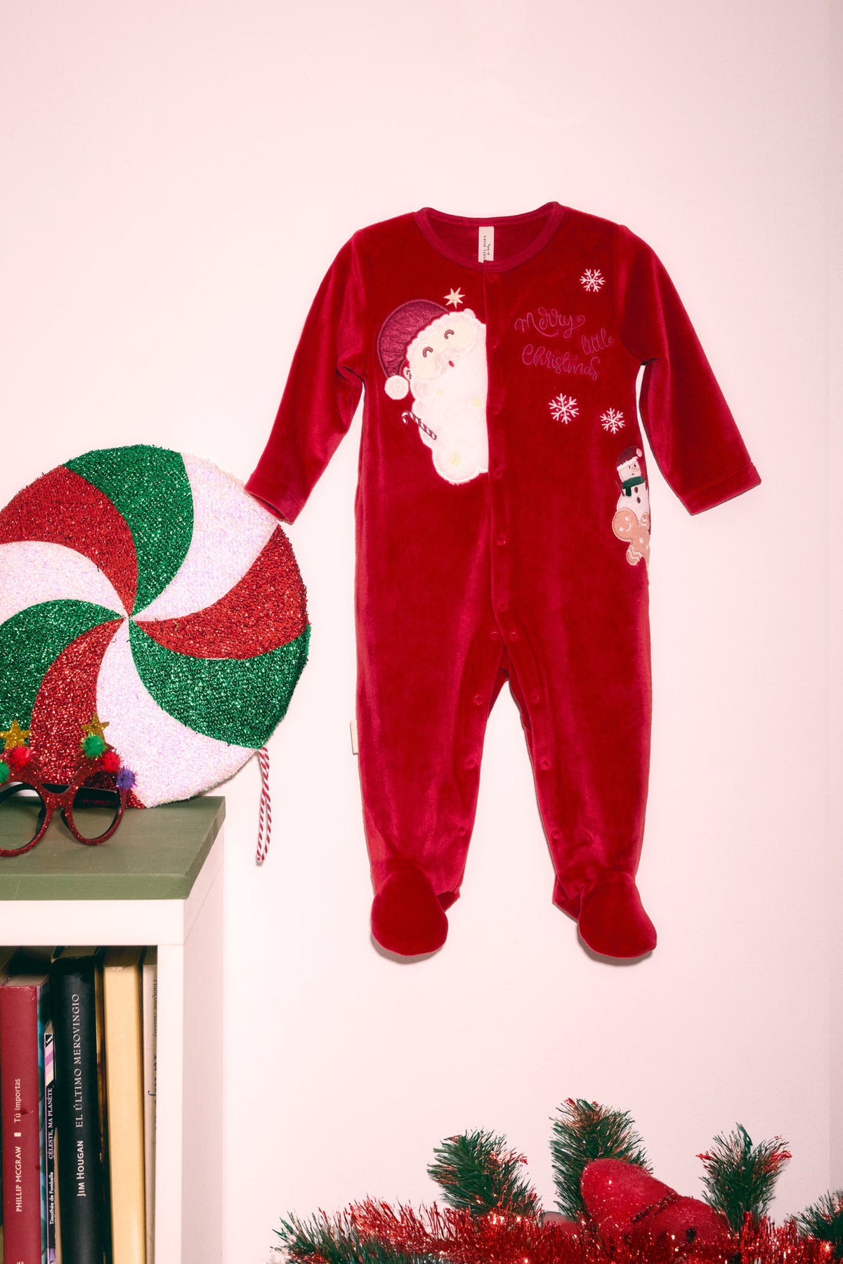 Dors-bien bébé manches longues détail Père Noël brodé imprimé Noël