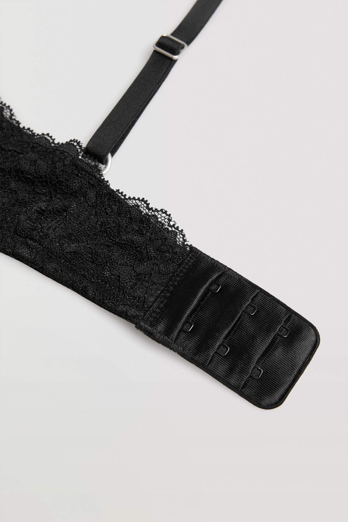 Sujetador push up & braga brasileña lencera negra - Ysabel Mora