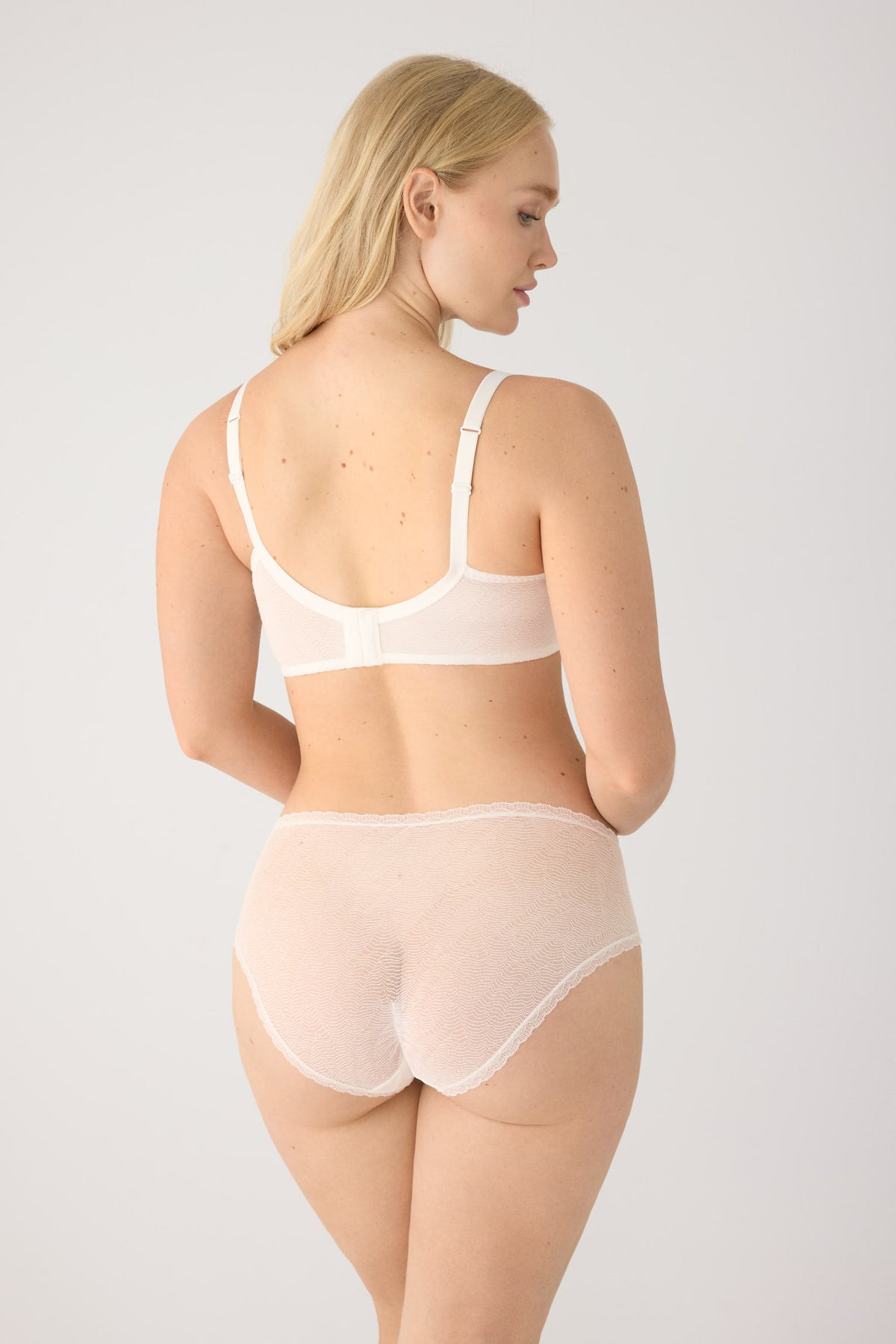 Culotte midi lingerie transparente ivoire