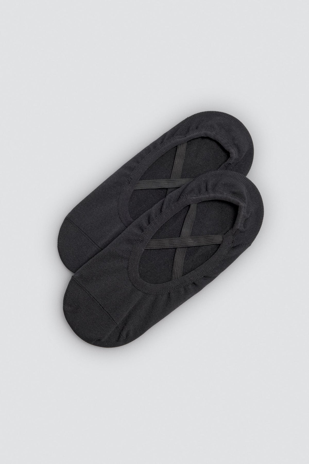 12995_NEGRO-calcetines-mujer-antideslizantes-para-yoga-pilates-ballet-negro-ysabel-mora