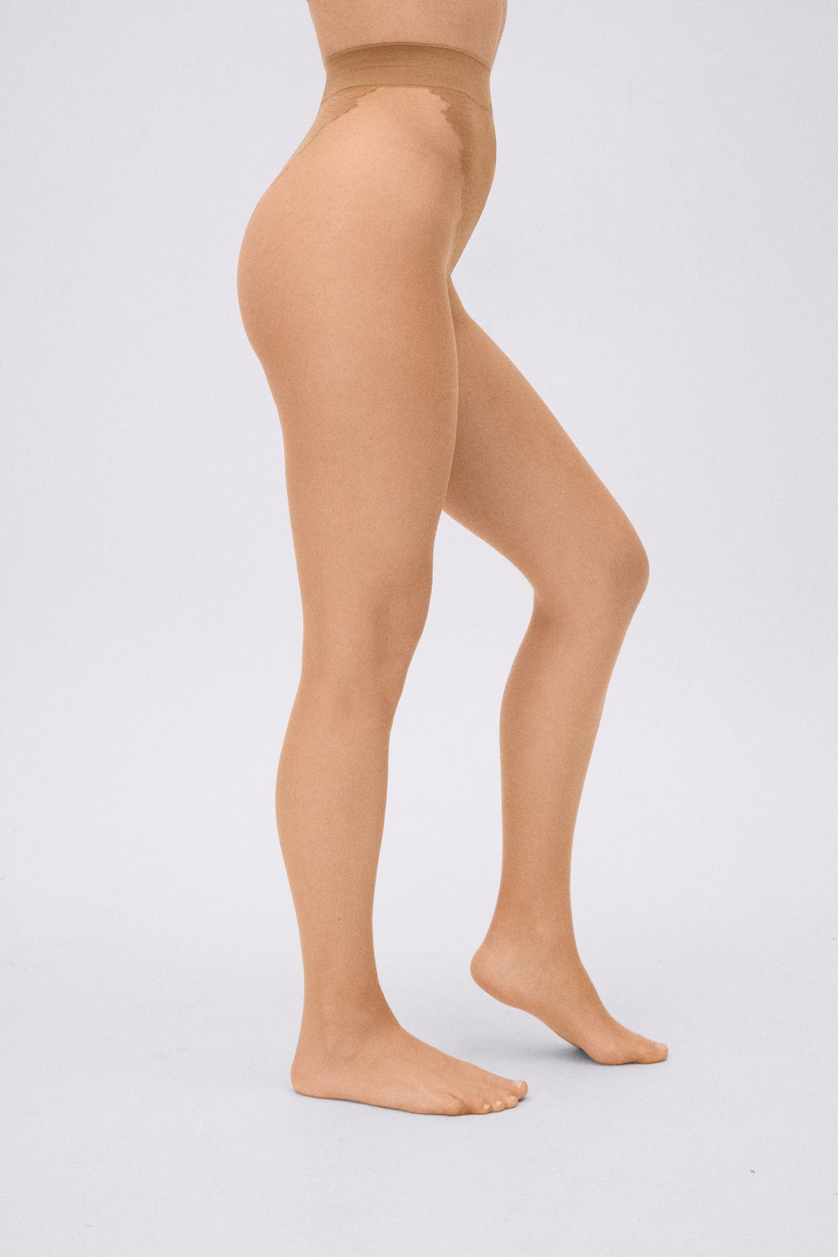 Panty irrompible 10 denier marrón - Ysabel Mora