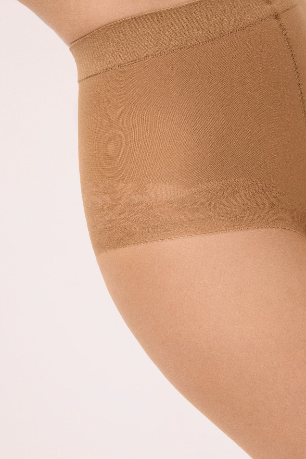 Panty reductor irrompible 10 denier marrón - Ysabel Mora
