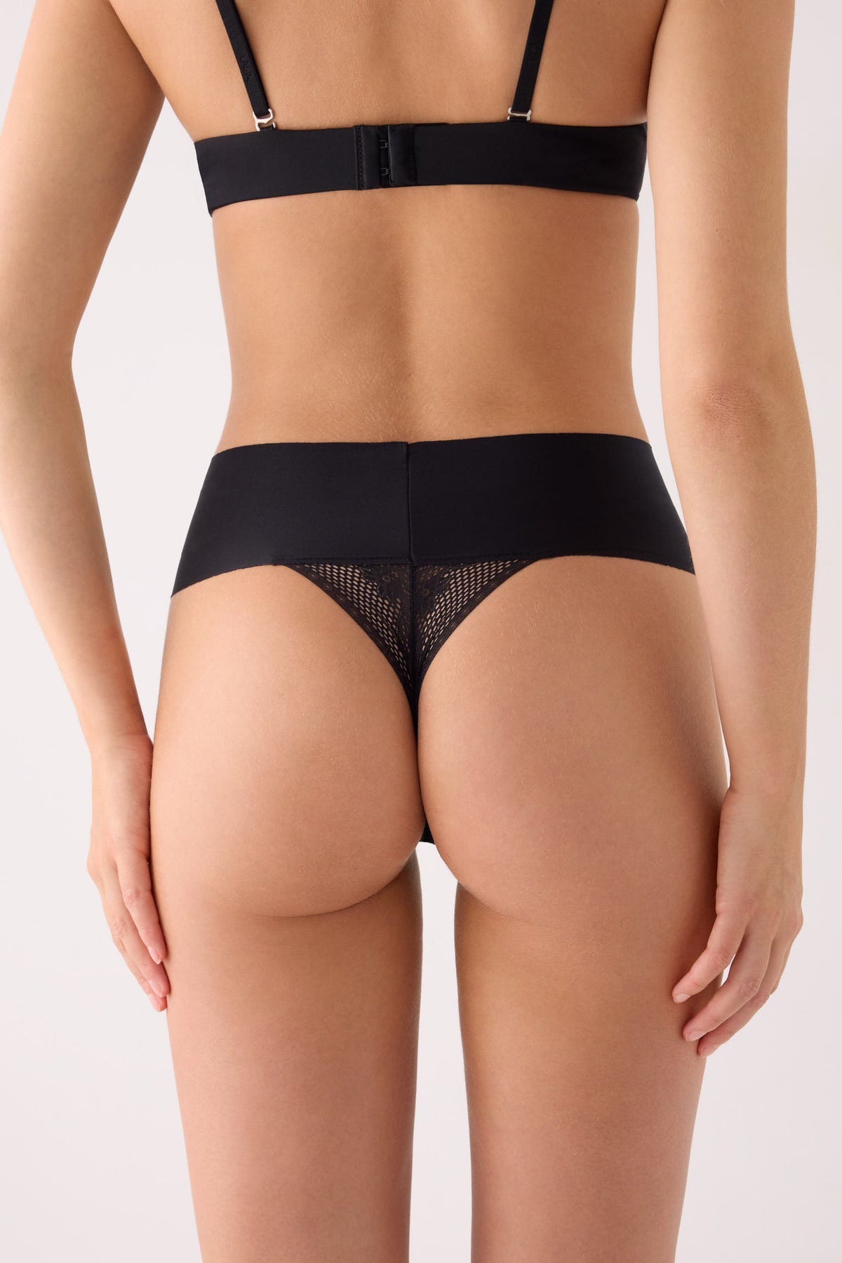 String taille haute  noir