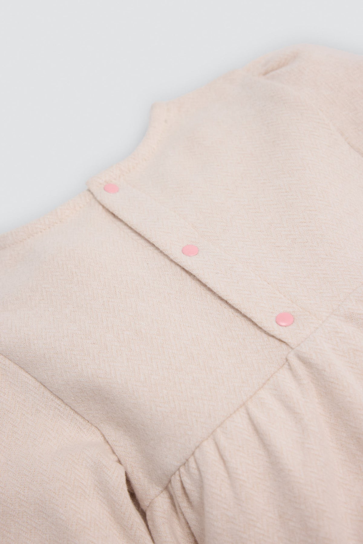 Vestido bebé manga larga detalle corazón - Ysabel Mora