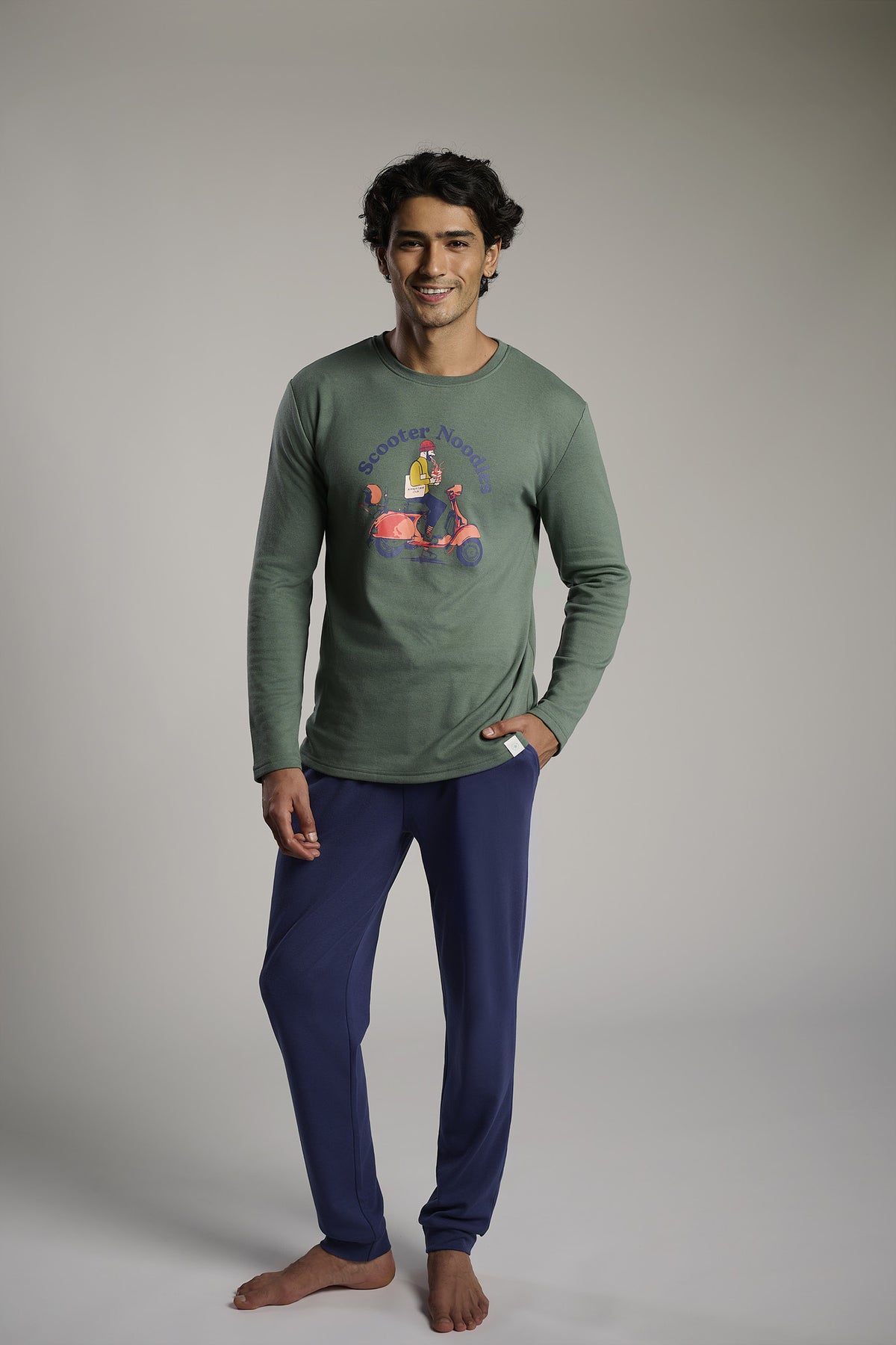 Pyjama long homme molletonné imprimé Scooter Noodles