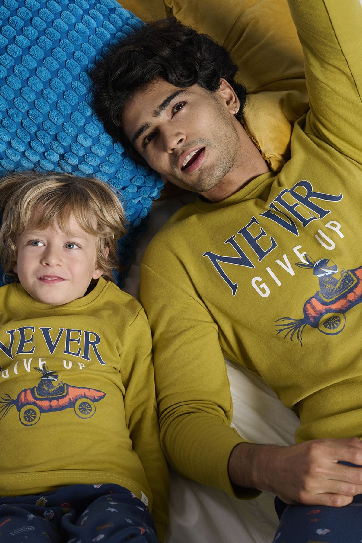 Pyjama long homme molletonné imprimé driver Never Give Up
