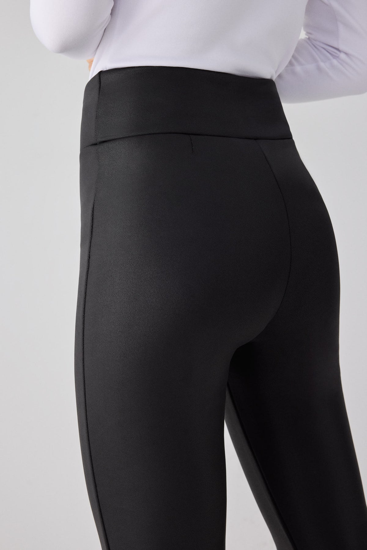 70466-negro-leggings-mujer-termico-acampanados-efecto-piel-negros
