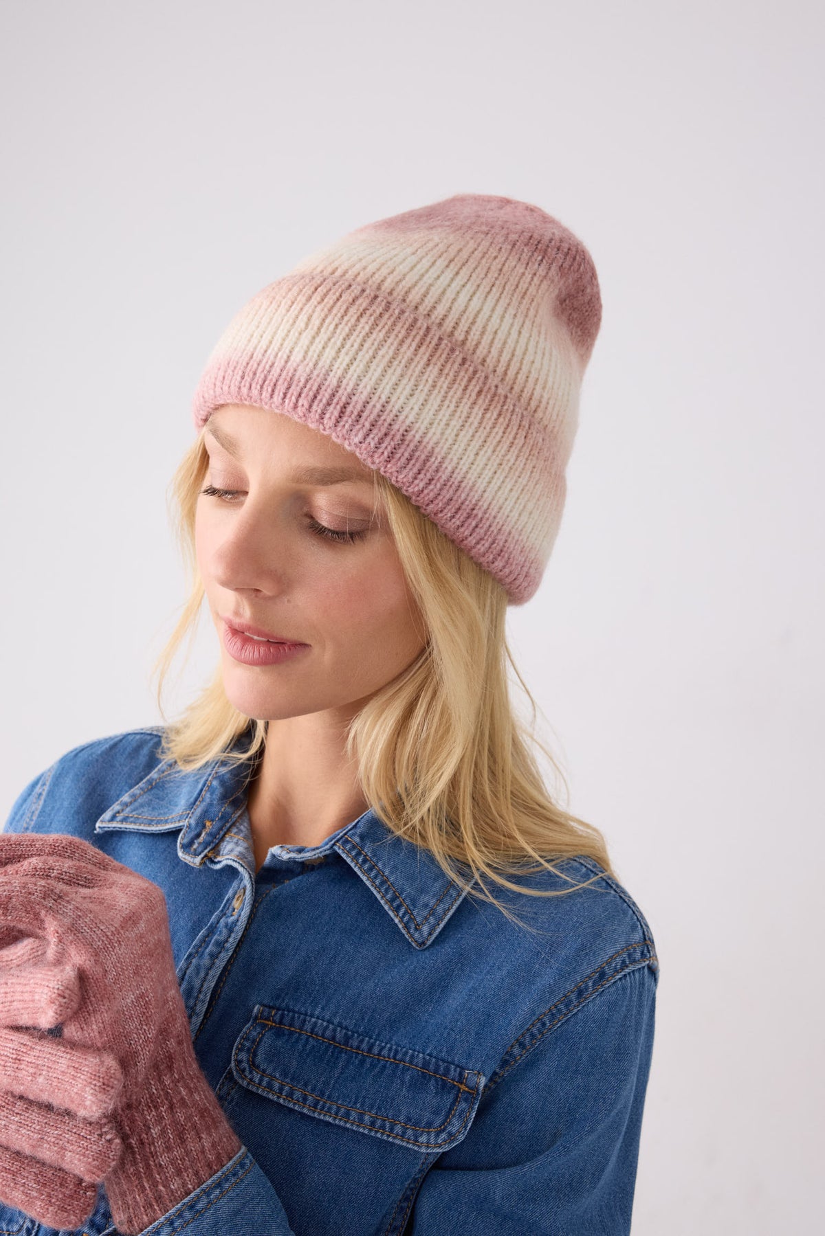 Ensemble bonnet et gants en maille dégradée pour femme