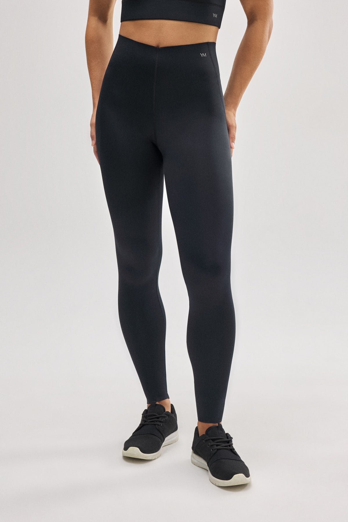Leggings deportivos compressive largos vientre plano negro - Ysabel Mora
