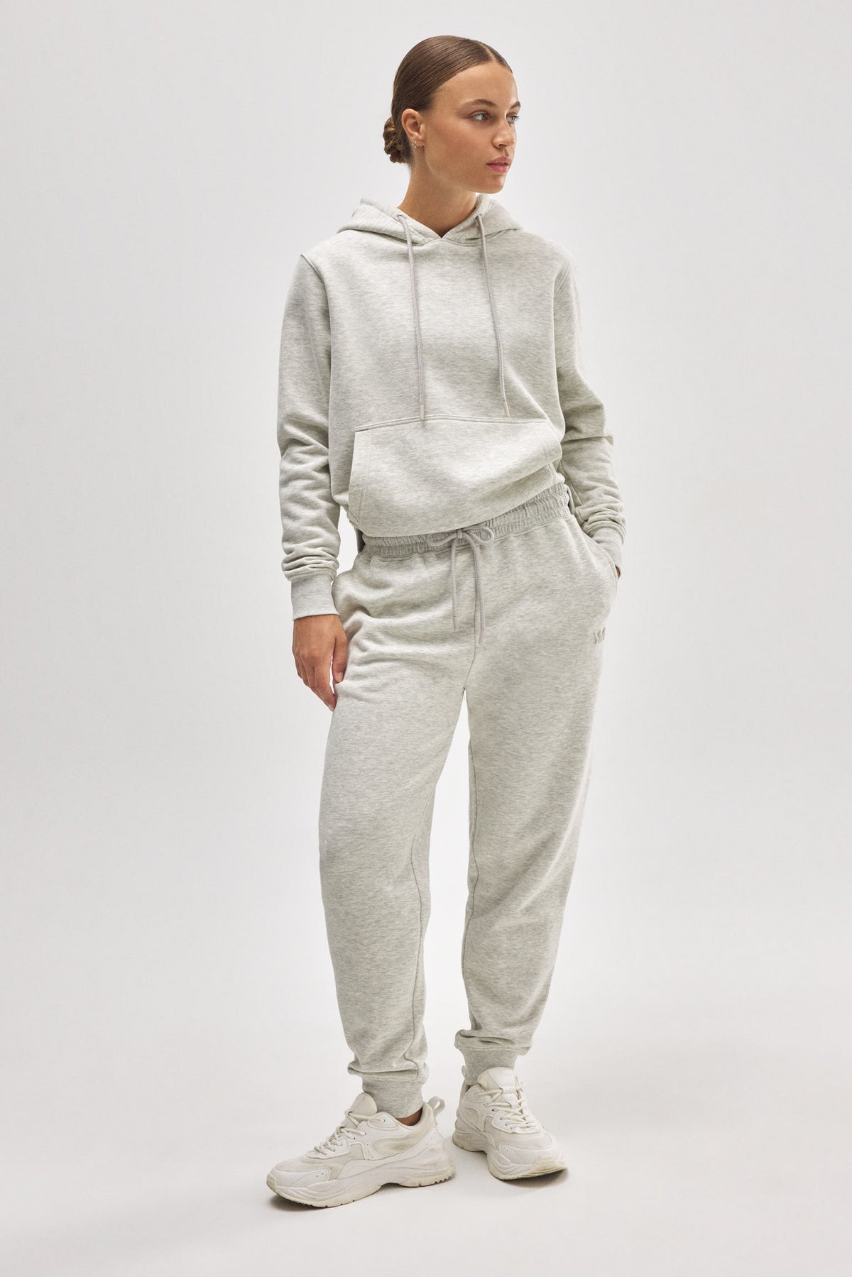 70942-6-sudadera-con-capucha-ajustable-interior-afelpado-gris