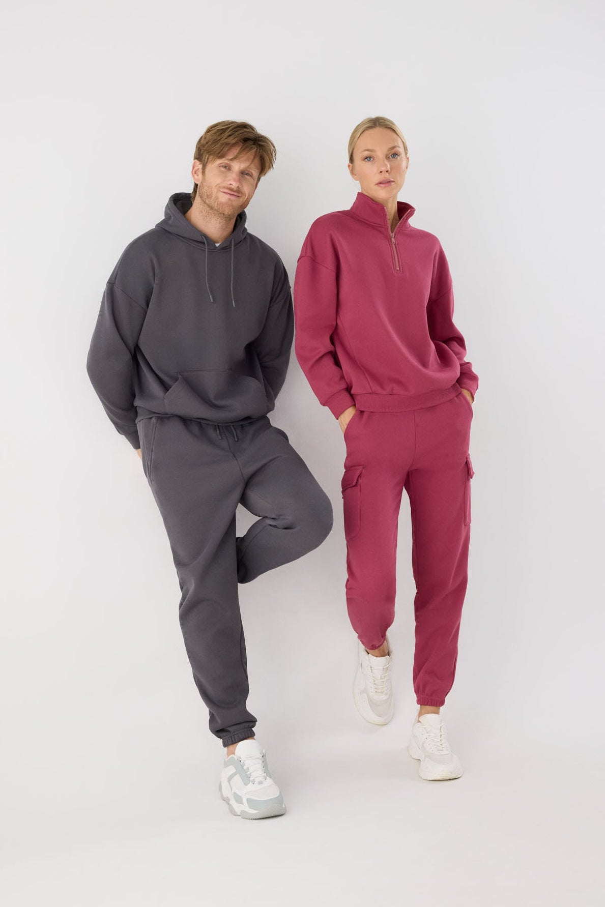 Sweat à capuche sport homme anthracite molletonné