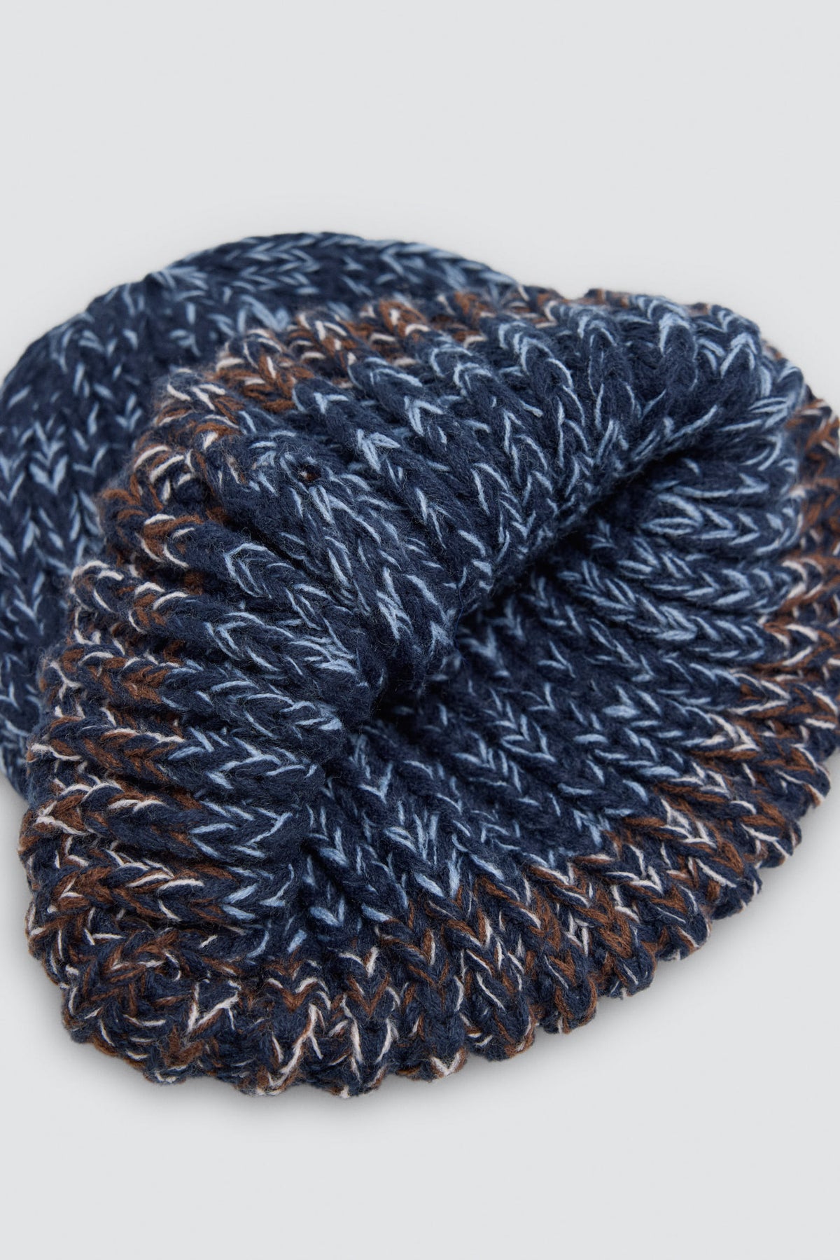 Bonnet homme en maille chinée