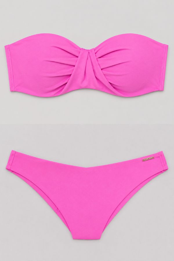 Bikini bandeau et culotte brésilienne rose @nicole_micolii
